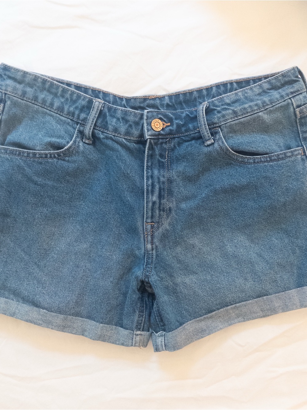 H&M Classic Mid-Blue Denim Roll-Hem Shorts